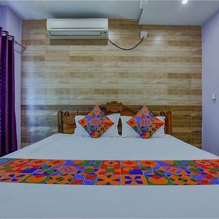 Fabhotel New Central Bhubaneswar Extérieur photo