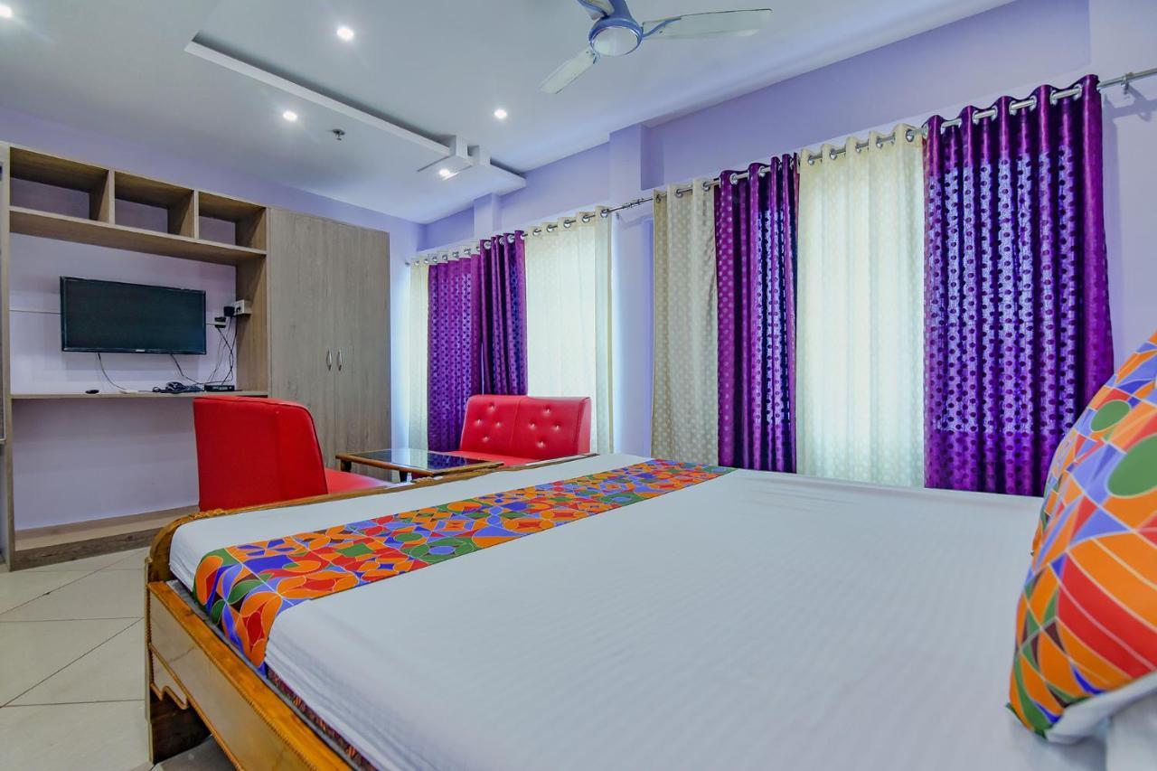 Fabhotel New Central Bhubaneswar Extérieur photo