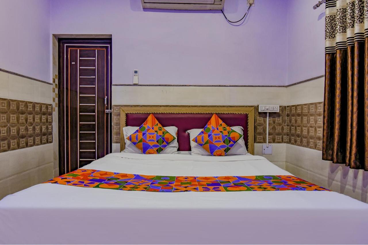 Fabhotel New Central Bhubaneswar Extérieur photo